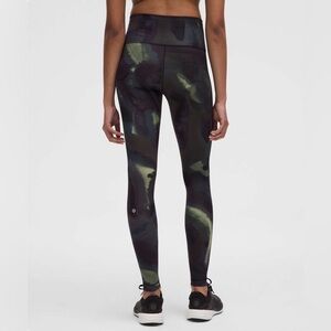 NWT Lululemon Wunder Train High-Rise Tight 28"
Ink Islands Burnside Multi